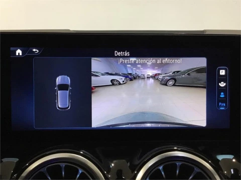 Mercedes-Benz GLA 200 D