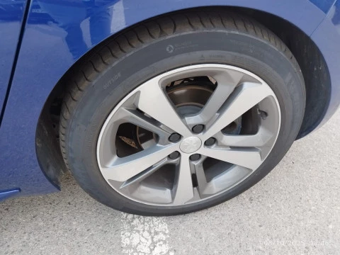 Peugeot 308 5p GT Line 1.2 PureTech 96KW (130) EAT8