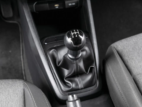 Kia Stonic 1.2 DPi 62kW (84CV) Concept