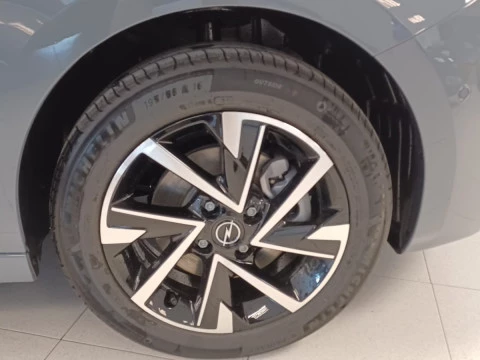 Opel Corsa 1.2T XHL 74kW (100CV) GS