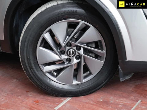 Nissan Qashqai DIG-T 158 mHEV Acenta Xtronic 116 kW (158 CV)