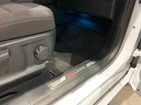 Ford Kuga ST-Line X 2.5 Duratec FHEV Auto