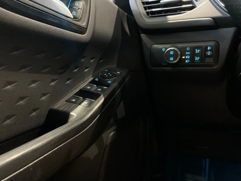 Ford Kuga ST-Line X 2.5 Duratec FHEV Auto