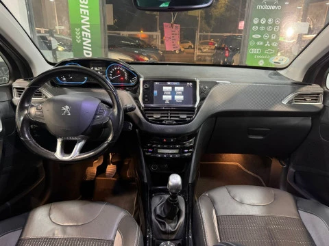 Peugeot 2008 1.6 BLUEHDI S&S ALLURE 120