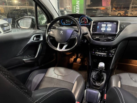 Peugeot 2008 1.6 BLUEHDI S&S ALLURE 120