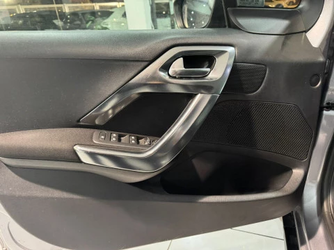 Peugeot 2008 1.6 BLUEHDI S&S ALLURE 120