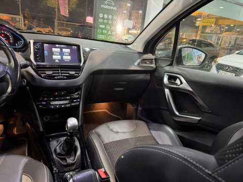 Peugeot 2008 1.6 BLUEHDI S&S ALLURE 120