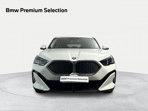 BMW iX2 xDrive30