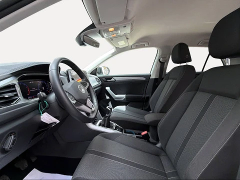 Volkswagen T-Roc Dark 1.0 TSI 81kW (110CV)