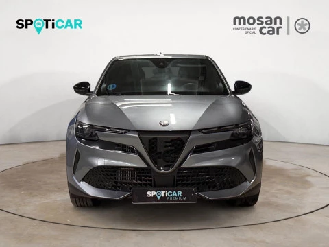 Alfa Romeo Junior Ibrida Speciale 100kW (136CV)