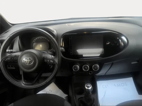 Toyota Aygo X Cross 1.0 VVT-I 72CV Play