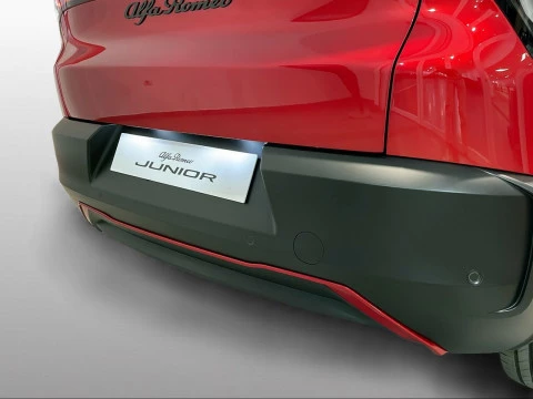 Alfa Romeo Junior Elettrica Speciale 115kW (156CV)