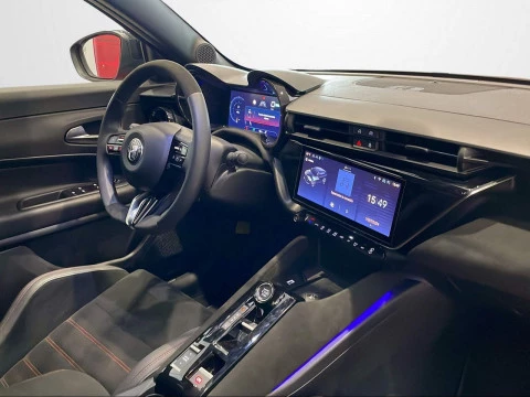 Alfa Romeo Junior Elettrica Speciale 115kW (156CV)