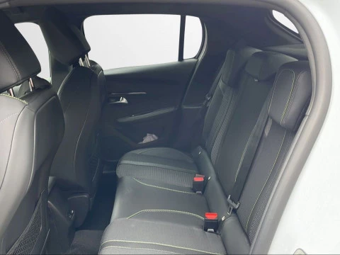 Peugeot 208 GT HYBRID 110 eDCS6