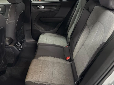 Volvo XC40 XC40 Core, B3 Mild Hybrid, Gasolina