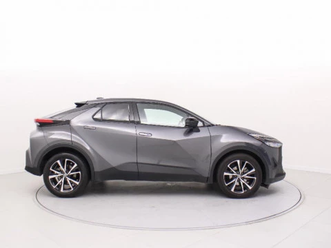 Toyota C-HR CH Toyota C-HR - NG24