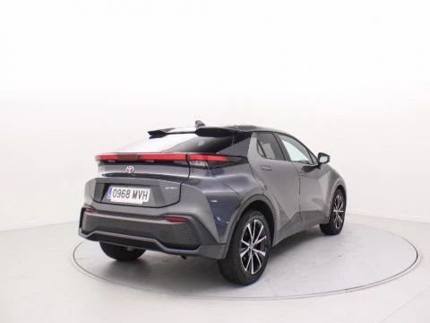 Toyota C-HR CH Toyota C-HR - NG24