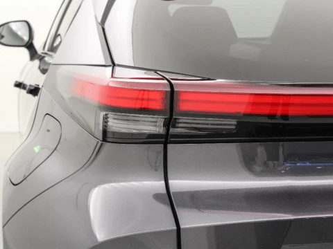 Toyota C-HR CH Toyota C-HR - NG24