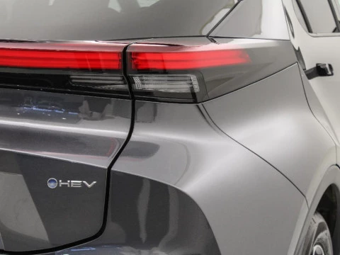 Toyota C-HR CH Toyota C-HR - NG24