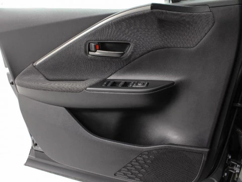 Toyota C-HR CH Toyota C-HR - NG24