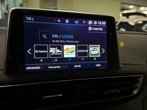 Peugeot 3008 PureTech 130 SANDS Allure 96 kW (130 CV)