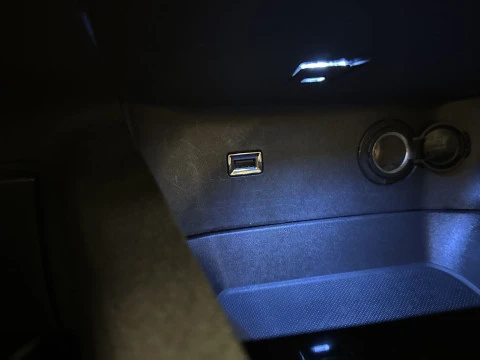 Peugeot 3008 PureTech 130 SANDS Allure 96 kW (130 CV)
