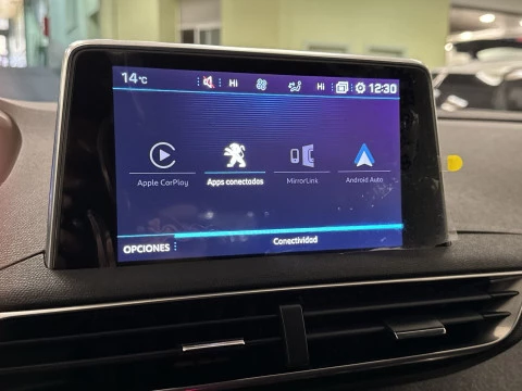 Peugeot 3008 PureTech 130 SANDS Allure 96 kW (130 CV)