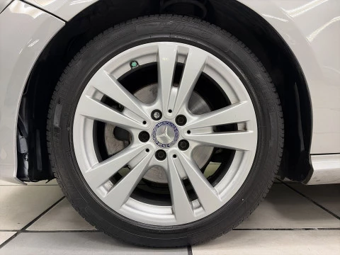 Mercedes-Benz Clase A 180 Urban 90 kW (122 CV)