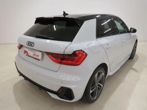 Audi A1 Sportback Adrenalin Black edition 30 TFSI 85 kW (116 CV)