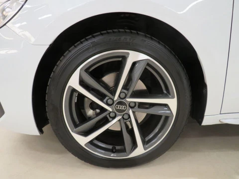 Audi A1 Sportback Adrenalin Black edition 30 TFSI 85 kW (116 CV)