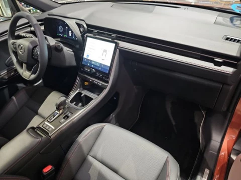 Lexus LBX 1.5 136cv HEV Elegant+ Black