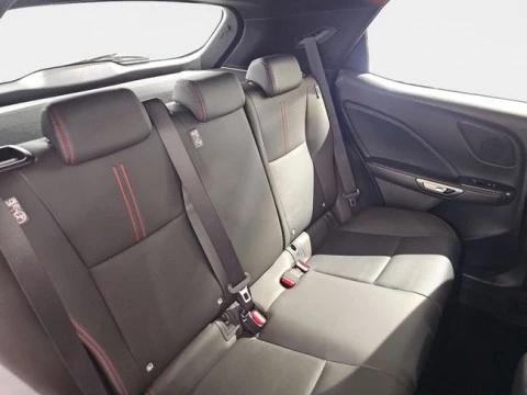 Lexus LBX 1.5 136cv HEV Elegant+ Black