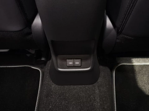 Lexus LBX 1.5 136cv HEV Elegant+ Black