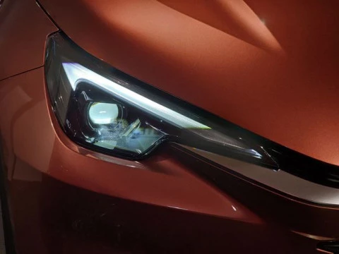 Lexus LBX 1.5 136cv HEV Elegant+ Black