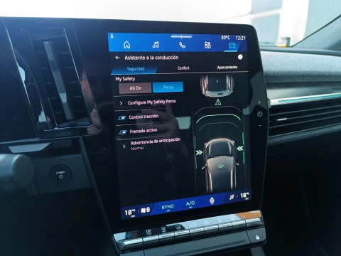 Renault Scenic E-Tech TECHNO 220CV GRAN AUTO. SS