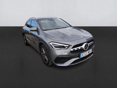 Mercedes-Benz GLA GLA 220 D 4MATIC