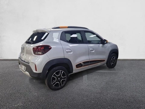 Dacia Spring Comfort Plus Electric 33kW (45CV)