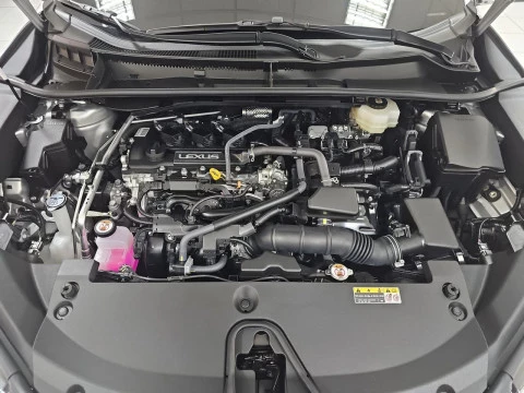 Lexus LBX 1.5 136cv HEV Elegant+