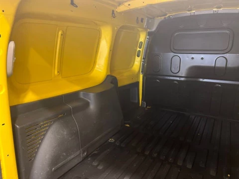 Renault Kangoo Furgón Maxi 2p Blue dCi 70 kW (95CV)