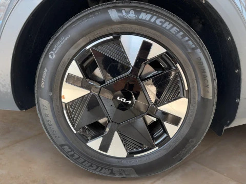 Kia Niro 1.6 GDi HEV 102kW (139CV) Drive