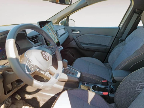 Renault Captur RENAULT CAPTUR TECHNO FULL HYBRID E-TECH 105