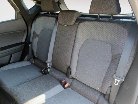 Renault Captur RENAULT CAPTUR TECHNO FULL HYBRID E-TECH 105