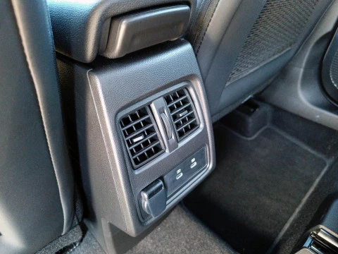 Renault Captur RENAULT CAPTUR TECHNO FULL HYBRID E-TECH 105