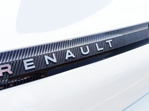 Renault 5 E-Tech ICONIC CINQ 150CV AUTO CONFORT