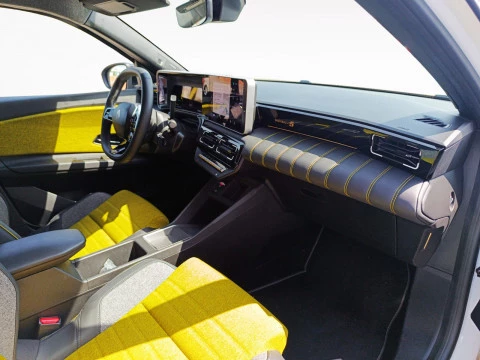 Renault 5 E-Tech ICONIC CINQ 150CV AUTO CONFORT