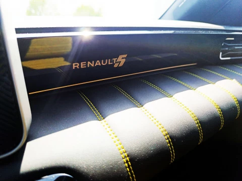 Renault 5 E-Tech ICONIC CINQ 150CV AUTO CONFORT