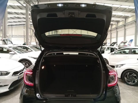 Renault Captur E-Tech engineered HEV 105kW (145CV)