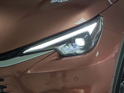 Lexus LBX 1.5 136cv HEV Elegant+ Black