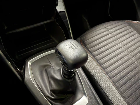 Peugeot 2008 Active Pack BlueHDI 81kW (110CV)