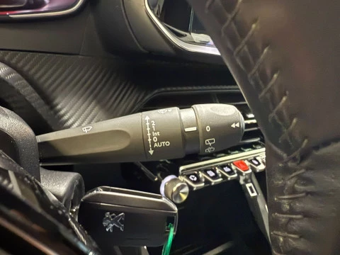 Peugeot 2008 Active Pack BlueHDI 81kW (110CV)